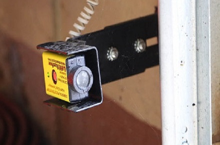 lmplp_commsafetydevices_01.jpg